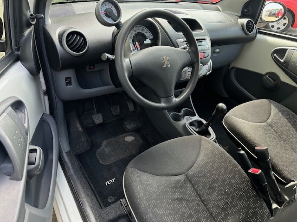 Peugeot 107