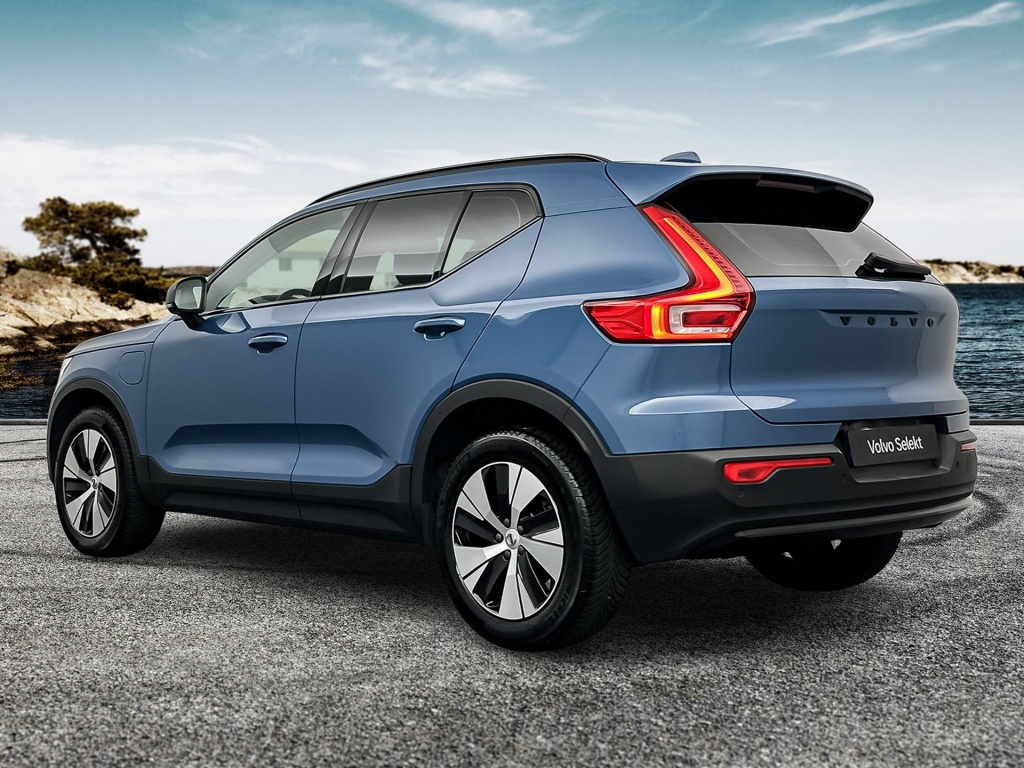 Volvo XC40