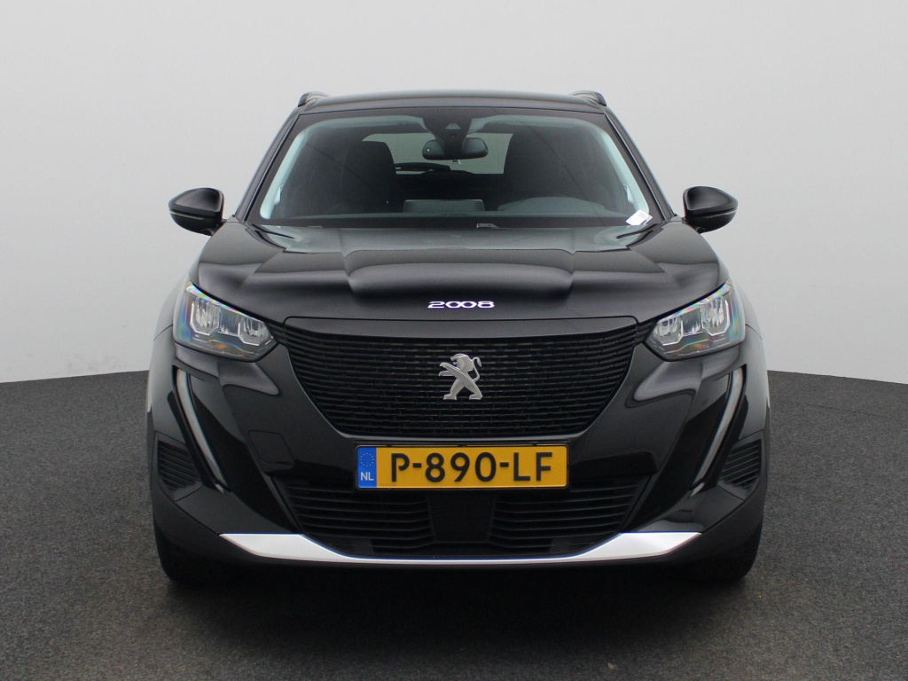 Peugeot E-2008