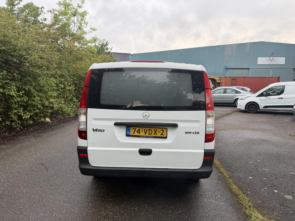 Mercedes-Benz Vito