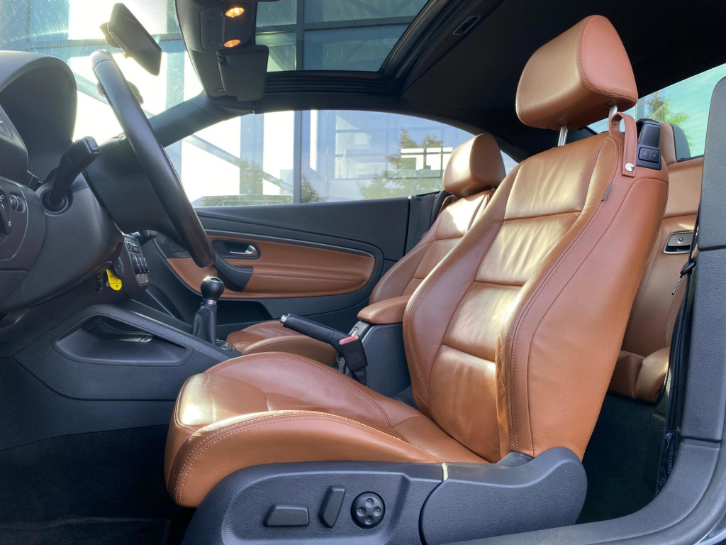 Volkswagen Eos