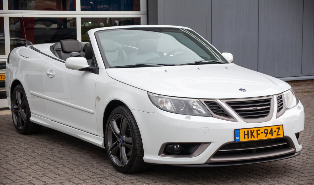 Saab 9-3