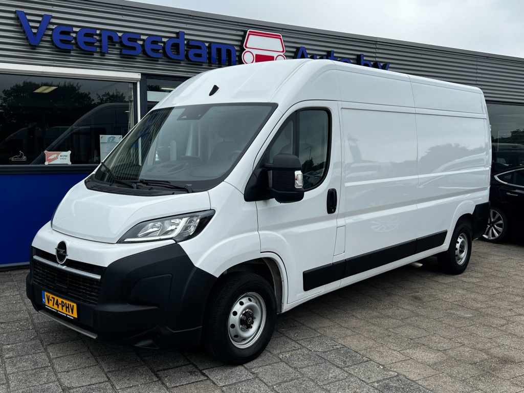 Opel Movano