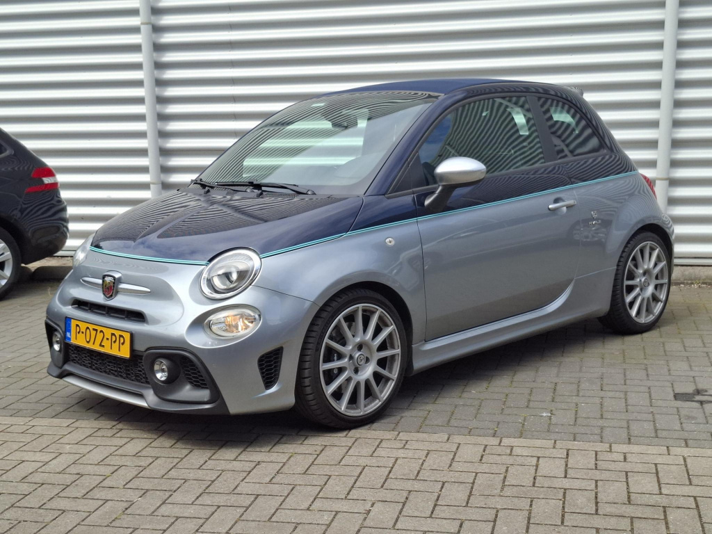 Abarth 695