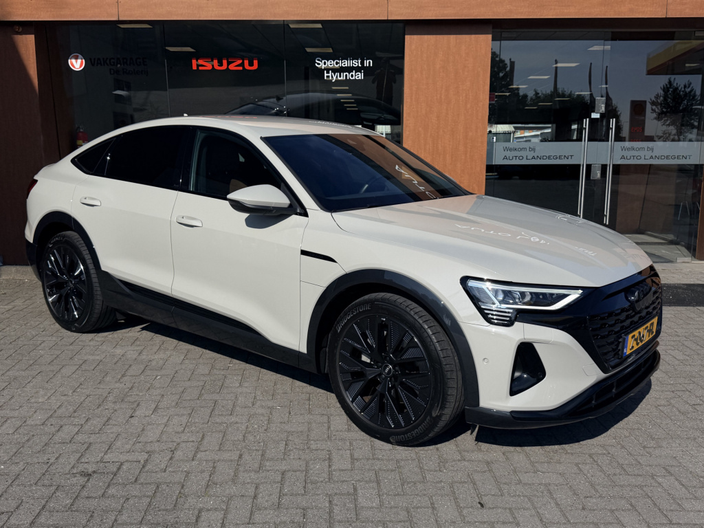 Audi Q8 Sportback E-tron