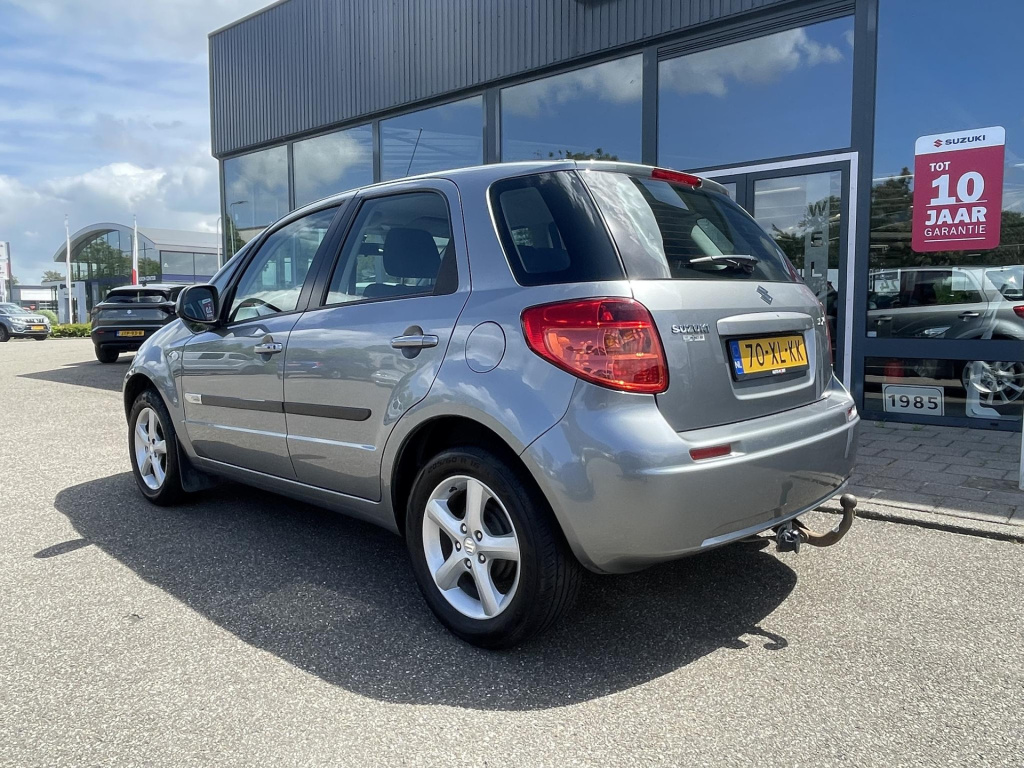 Suzuki Sx4