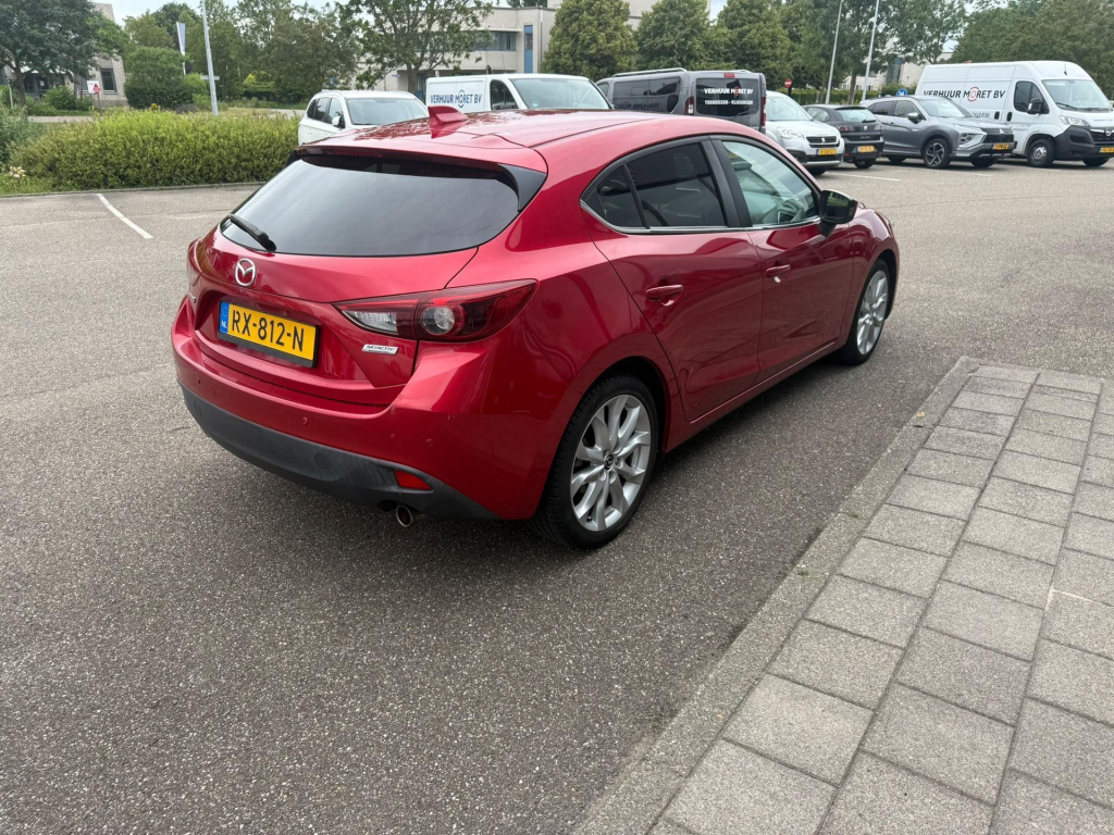 Mazda 3