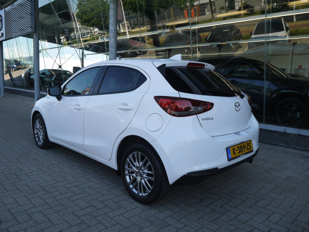 Mazda 2