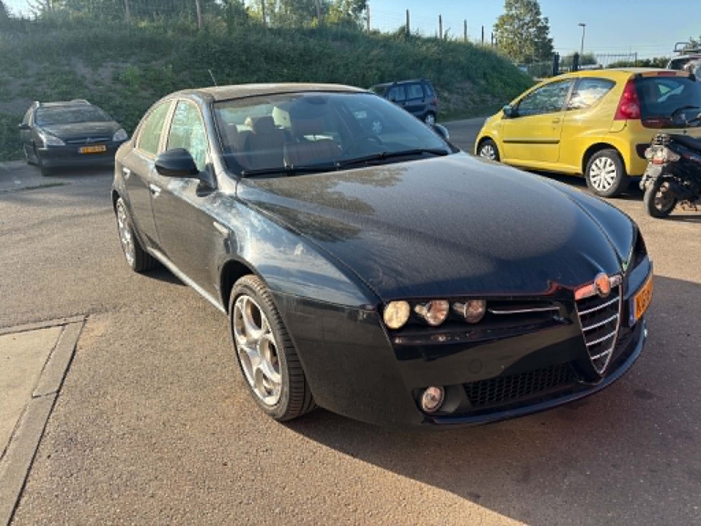 Alfa Romeo 159