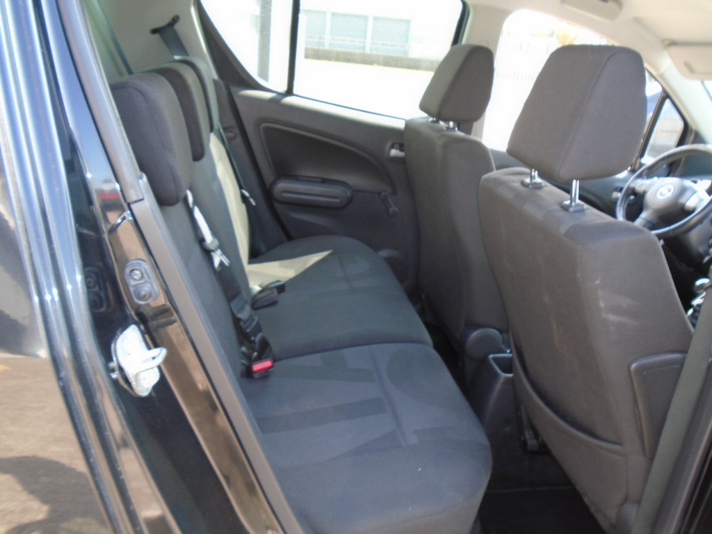 Opel Agila