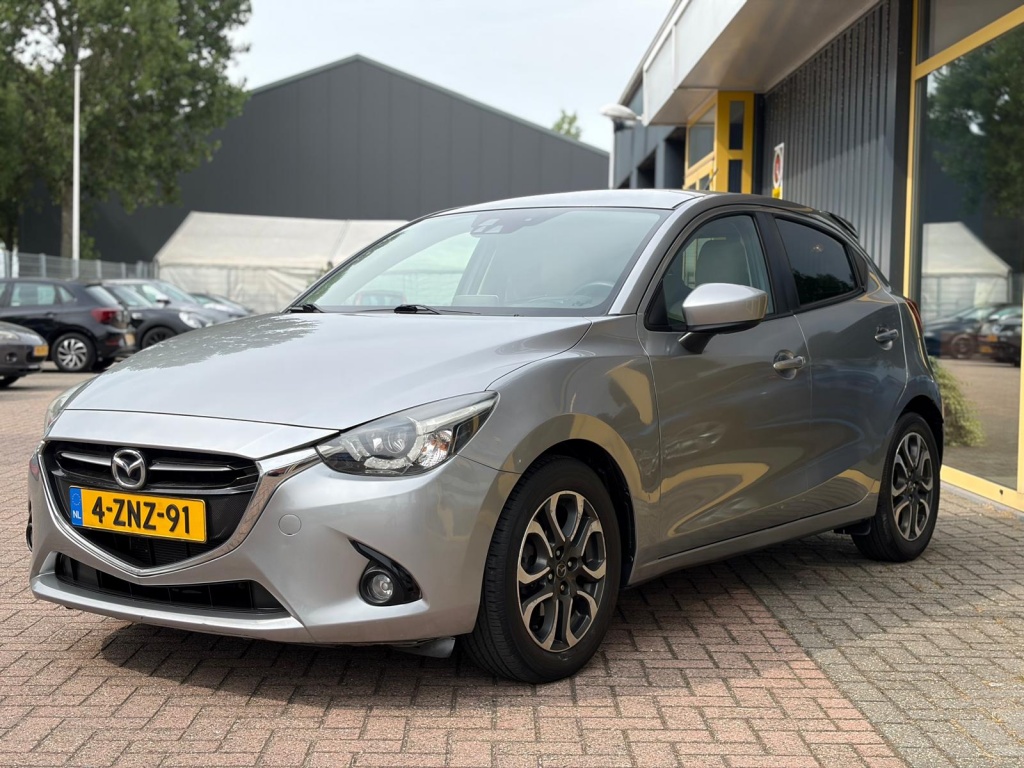 Mazda 2