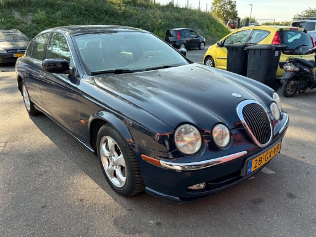Jaguar S-Type
