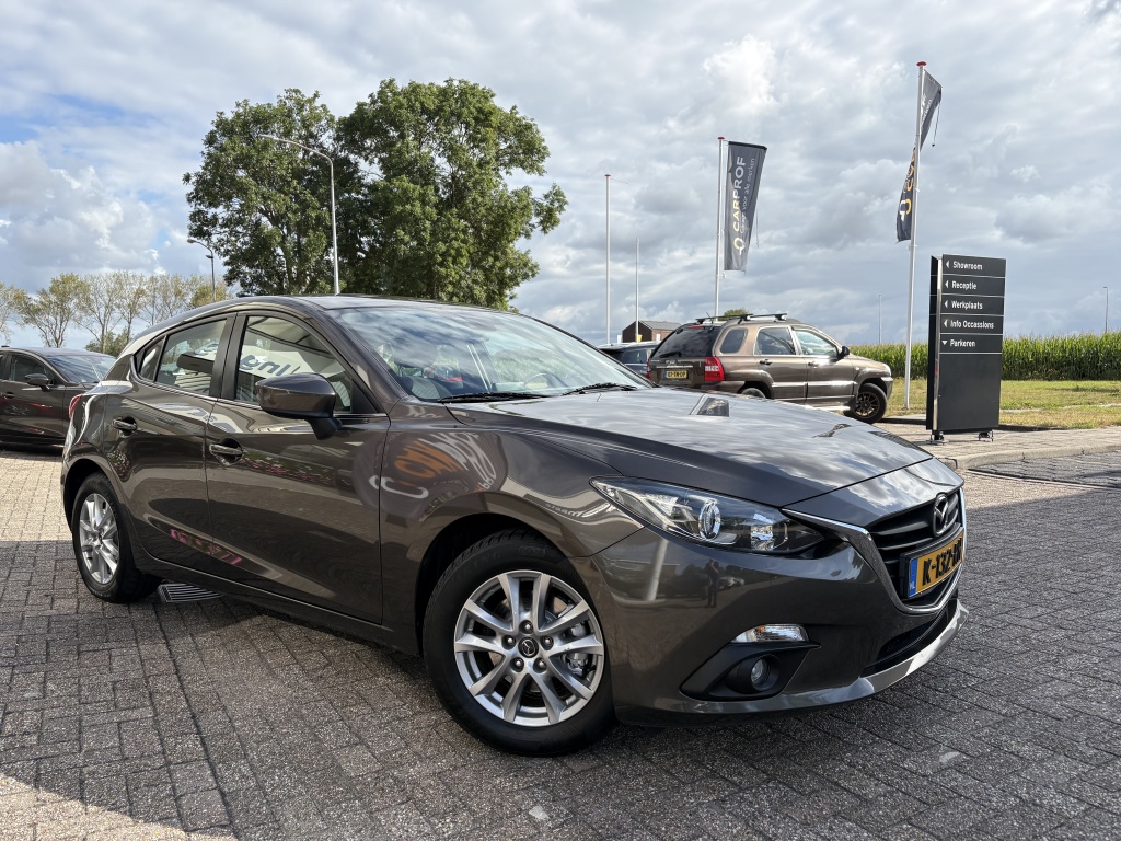 Mazda 3