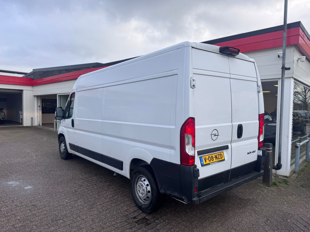 Opel Movano