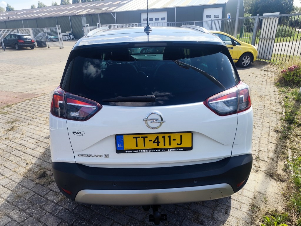 Opel Crossland X