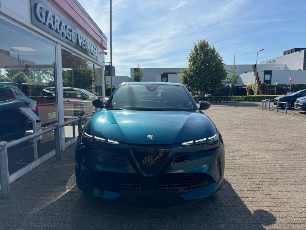 Alfa Romeo Junior