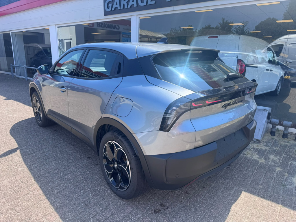 Alfa Romeo Junior