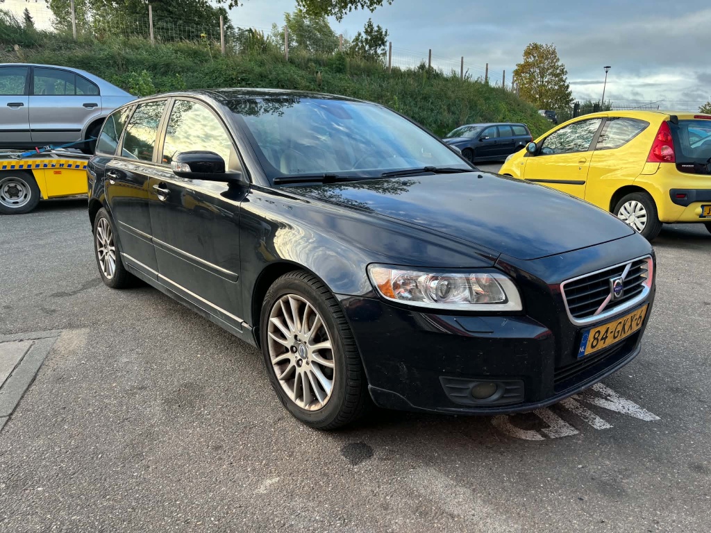 Volvo V50