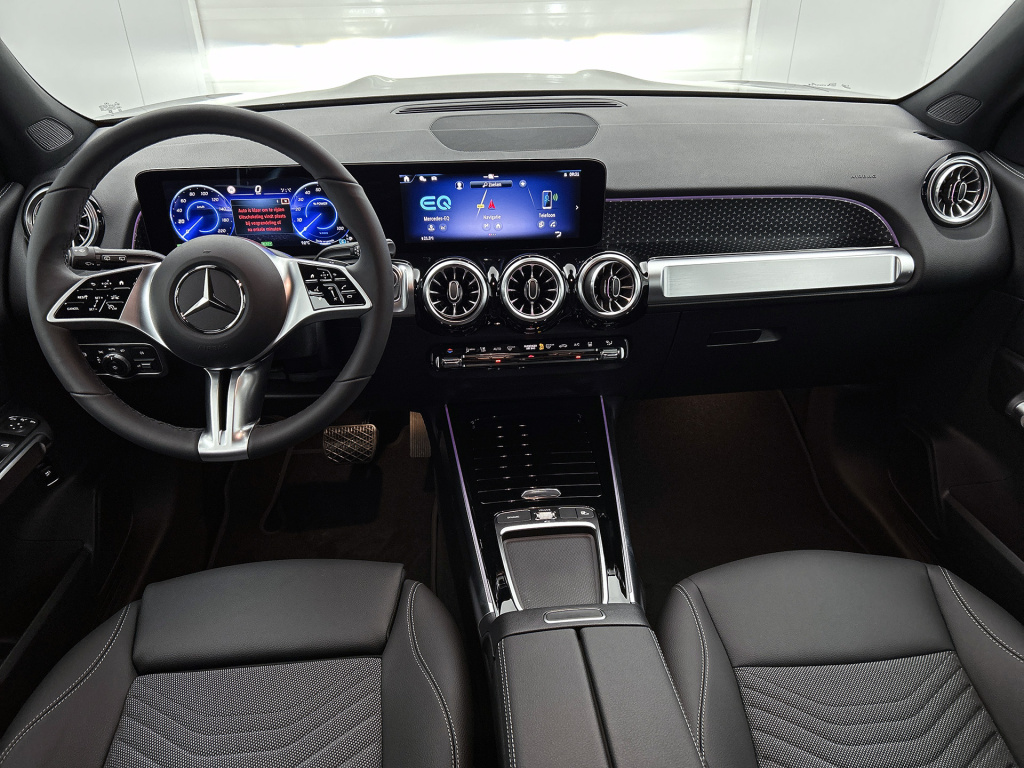 Mercedes-Benz Eqb
