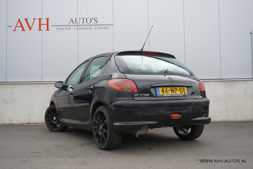 Peugeot 206