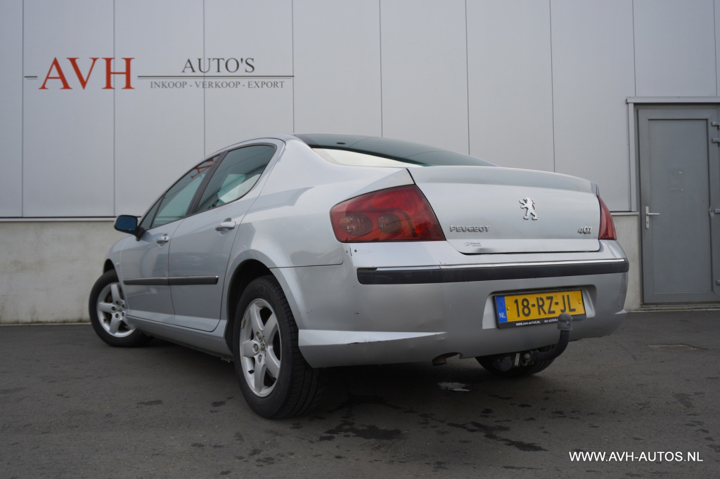 Peugeot 407