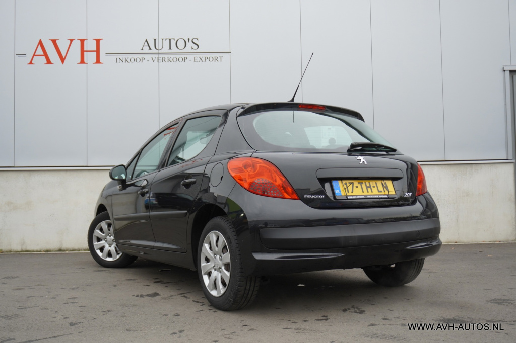 Peugeot 207