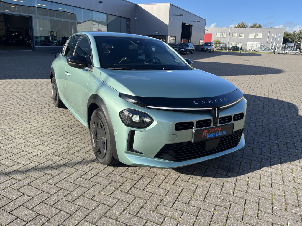 Lancia Y(psilon)