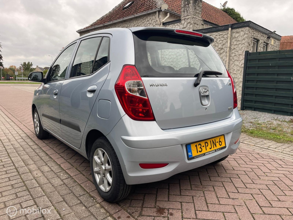 Hyundai I 10