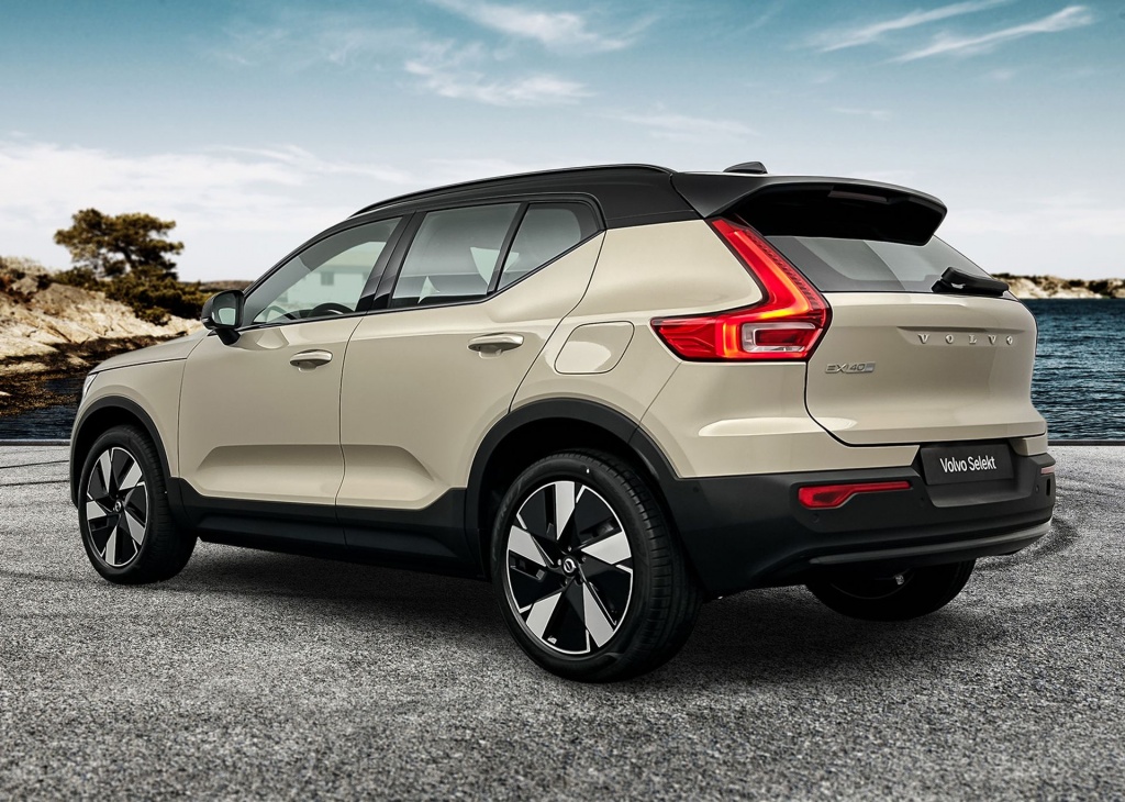 Volvo Ex40