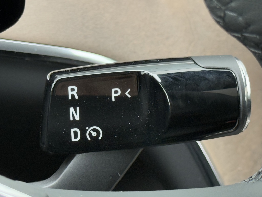 Volvo Ex90