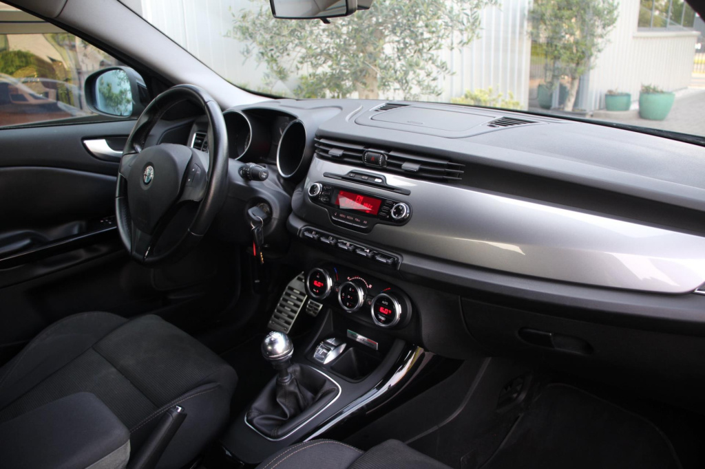 Alfa Romeo Giulietta