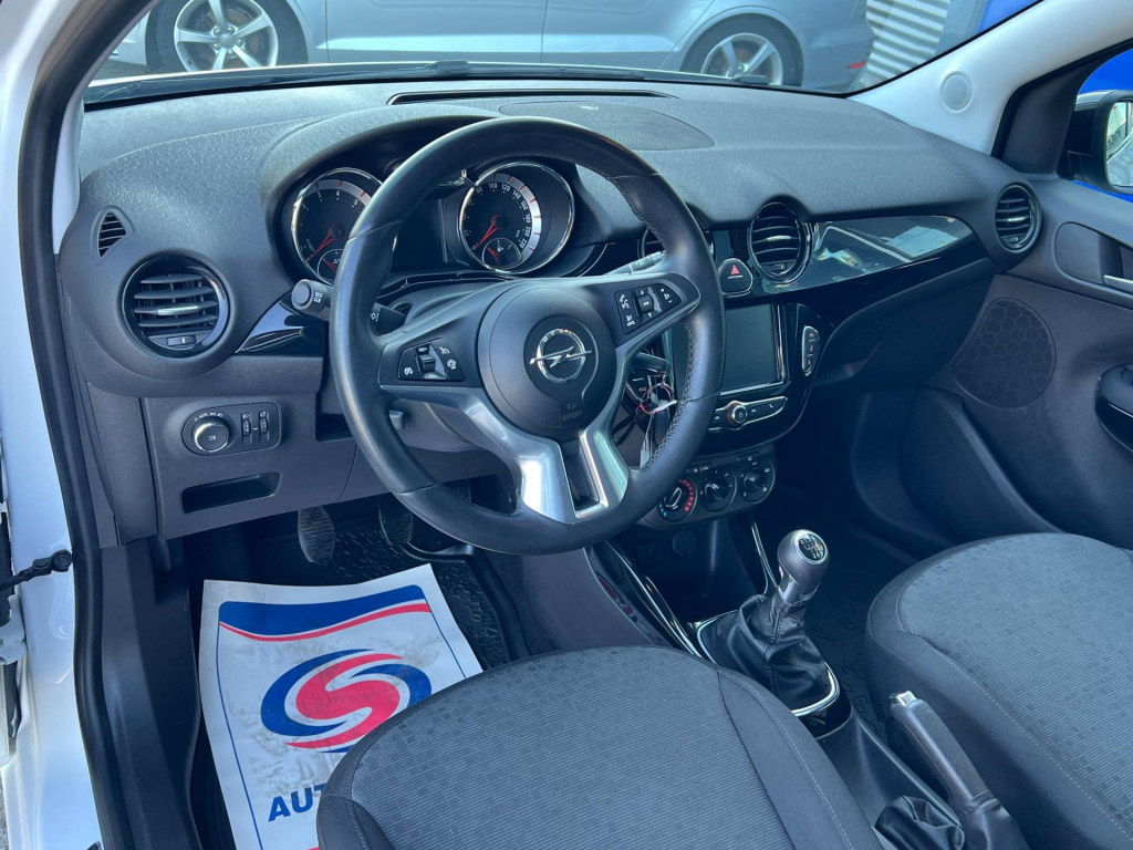Opel Adam
