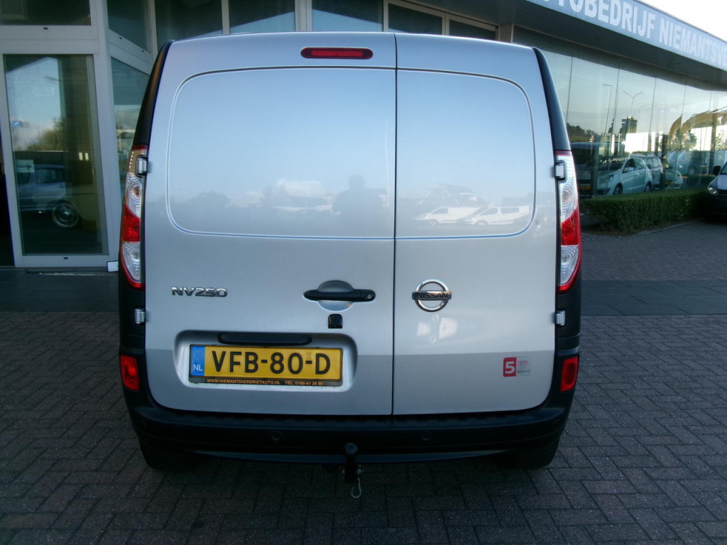 Nissan Nv250