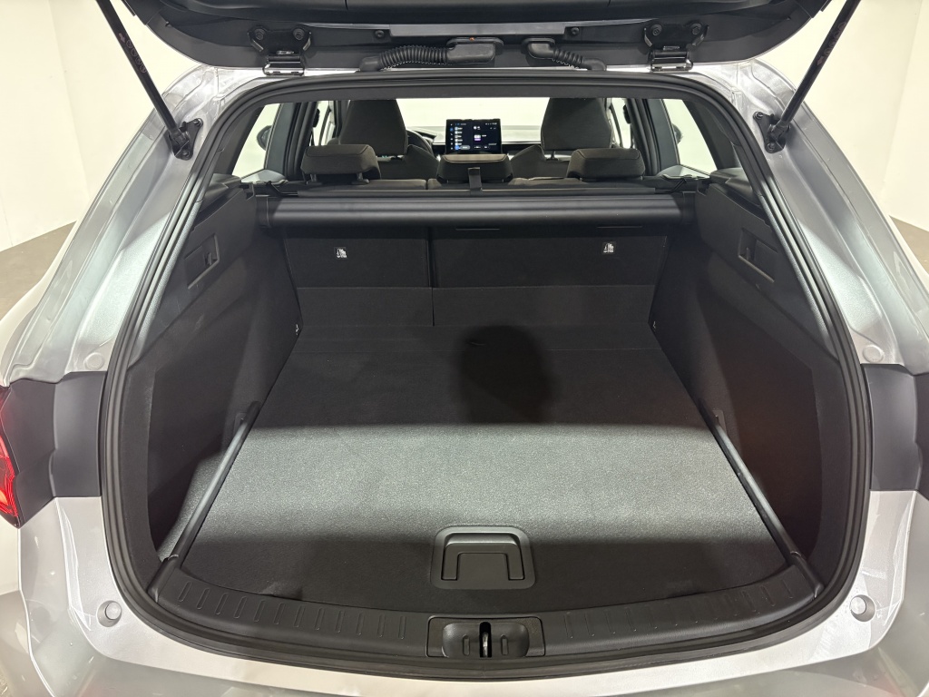 Toyota Corolla Touring Sports