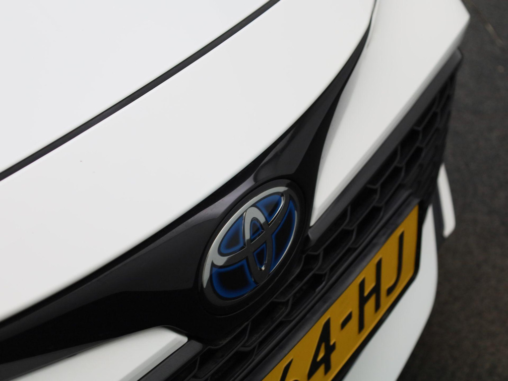 Toyota Corolla Touring Sports