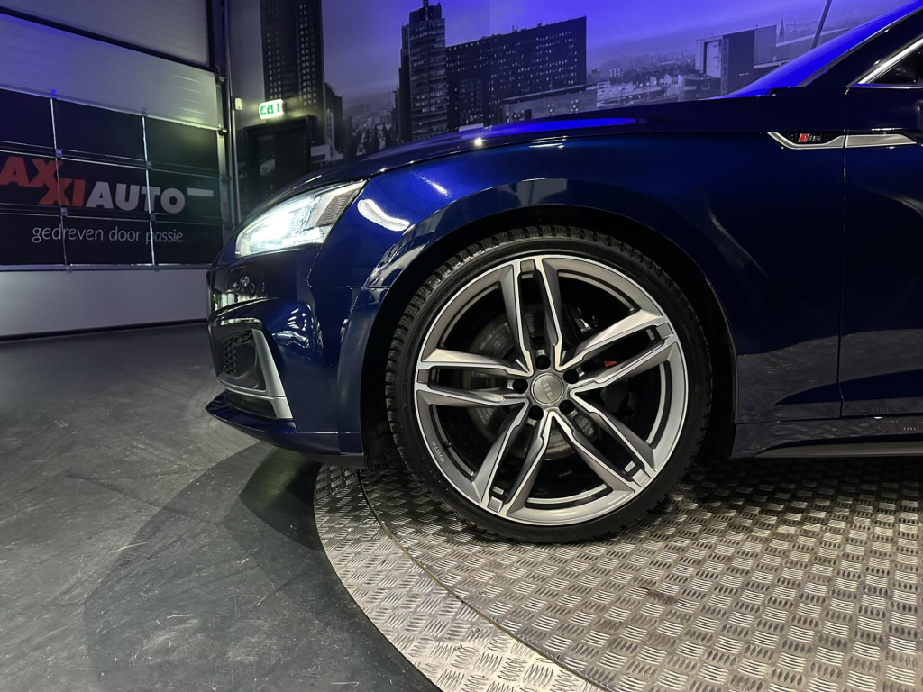 Audi S5