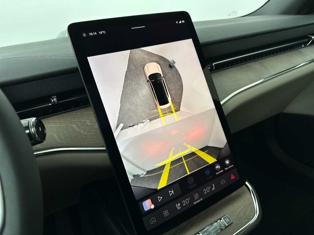 Volvo Es90