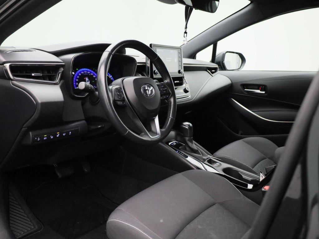 Toyota Corolla Touring Sports