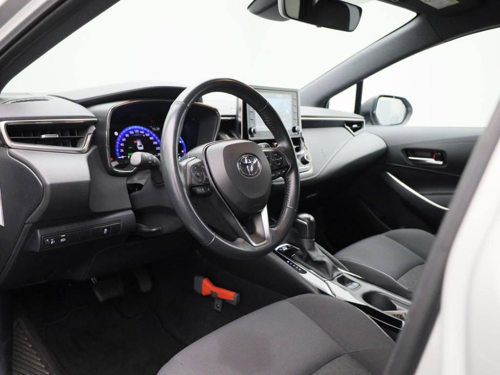 Toyota Corolla Touring Sports