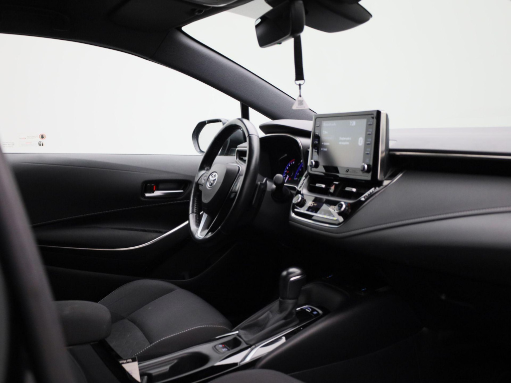 Toyota Corolla Touring Sports