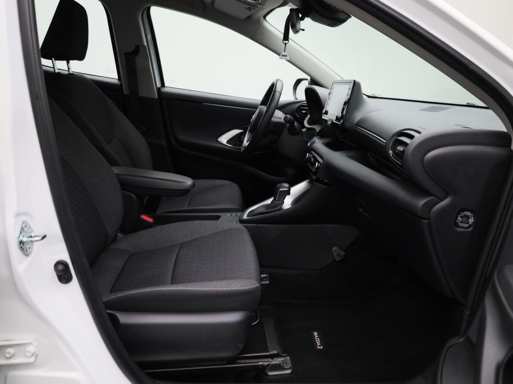 Mazda 2 Hybrid