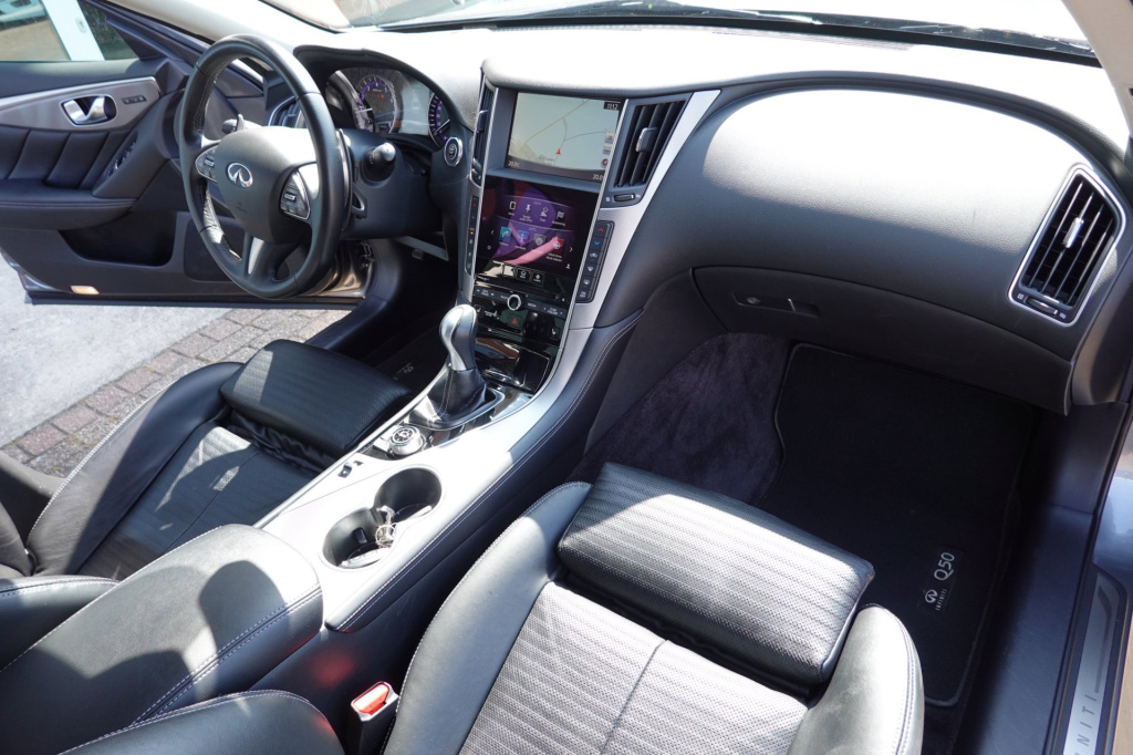 Infiniti Q50