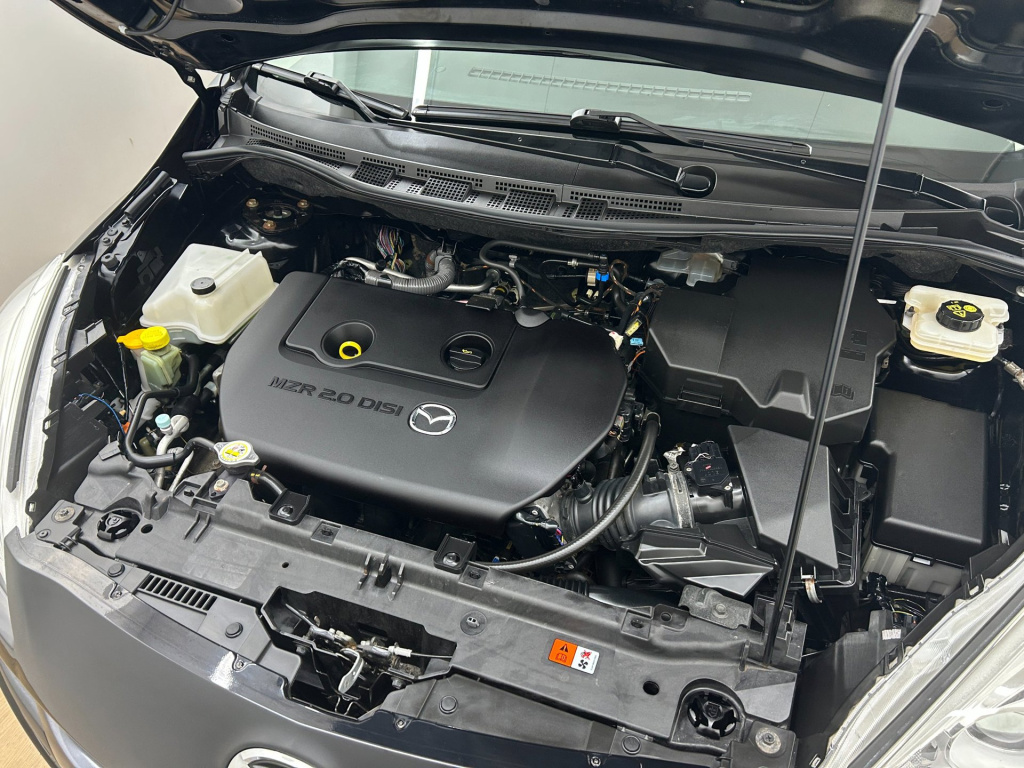 Mazda 5