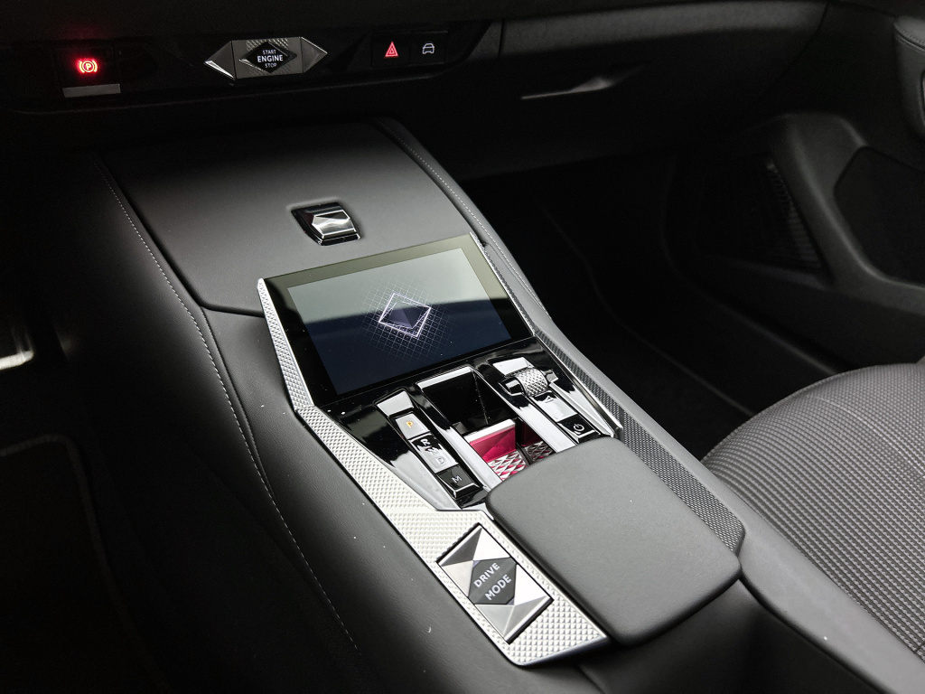 Ds Ds 4