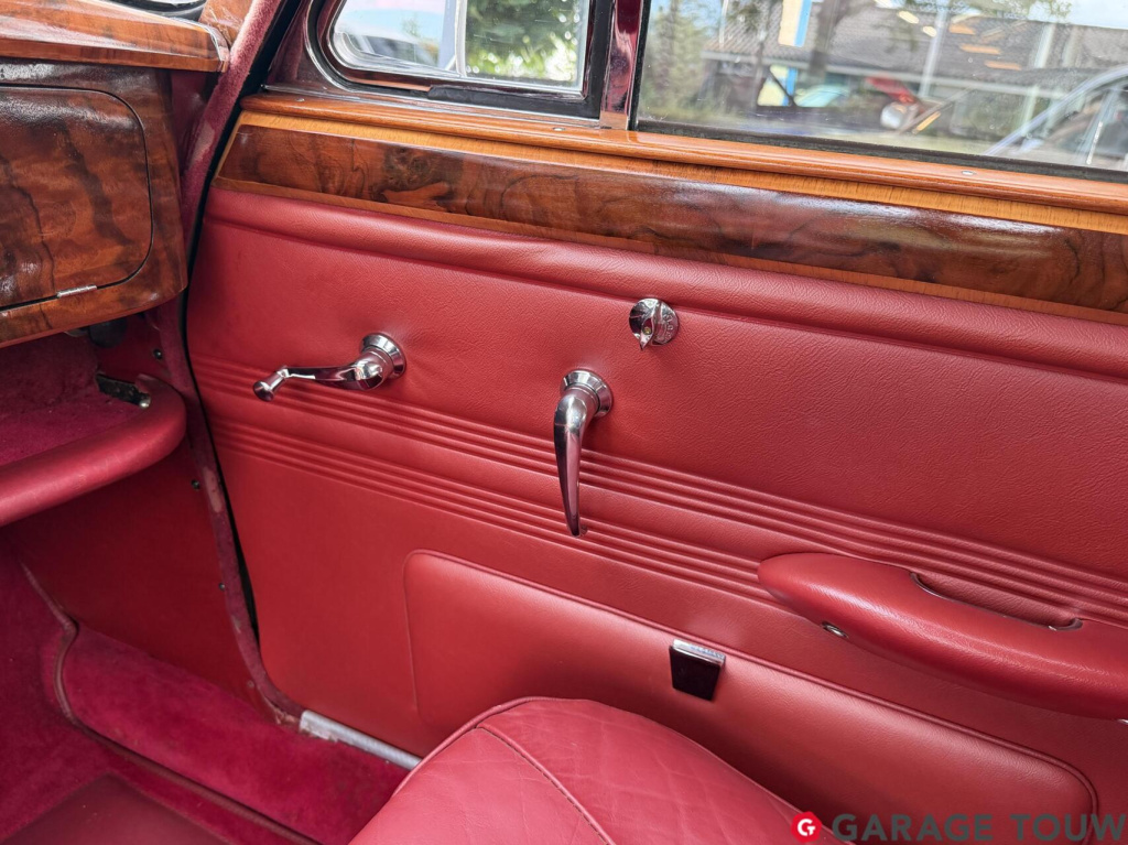 Jaguar S-Type