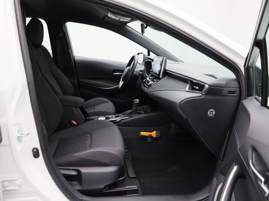 Toyota Corolla Touring Sports