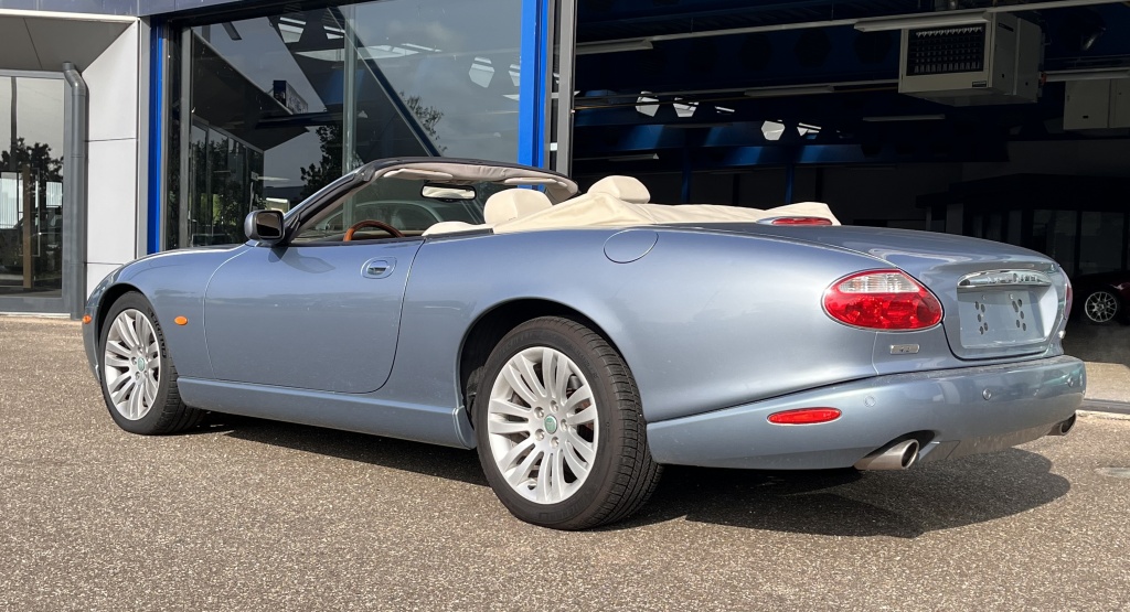 Jaguar Xk