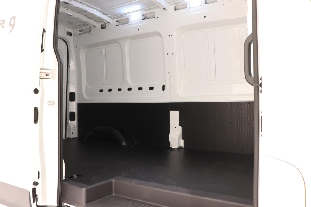 Maxus Edeliver9