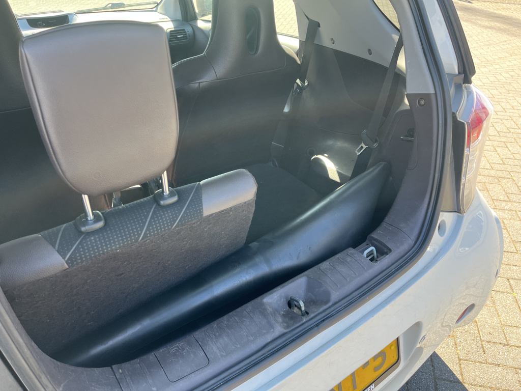 Toyota Iq