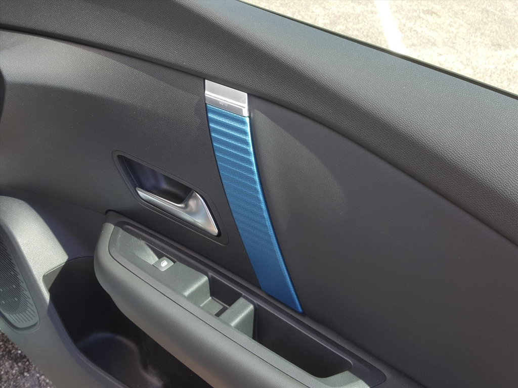 Citroen Ë-c4